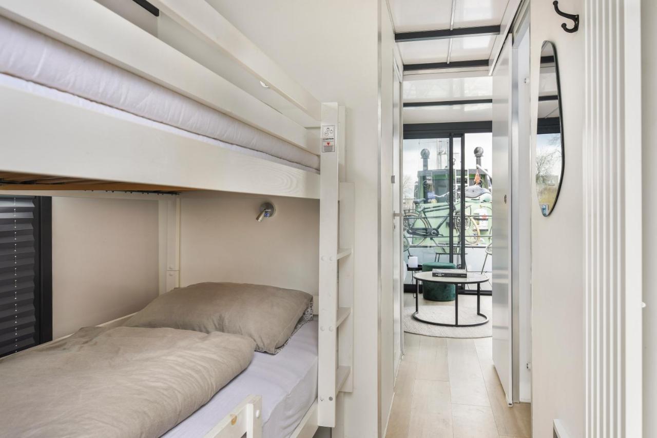 Cosy Tiny Houseboats Near Beach And Restaurants By Weltevreden Experience Zeewolde Buitenkant foto