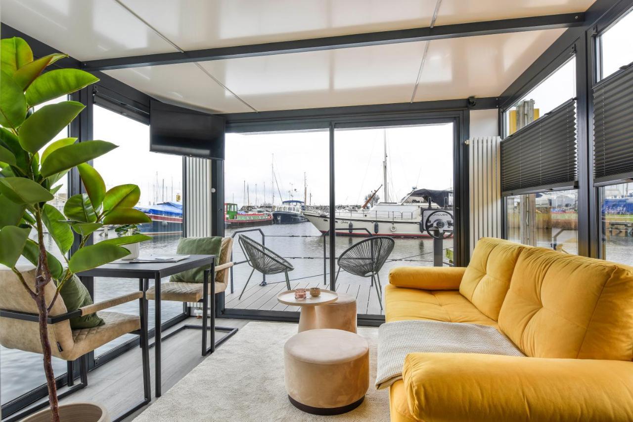 Cosy Tiny Houseboats Near Beach And Restaurants By Weltevreden Experience Zeewolde Buitenkant foto