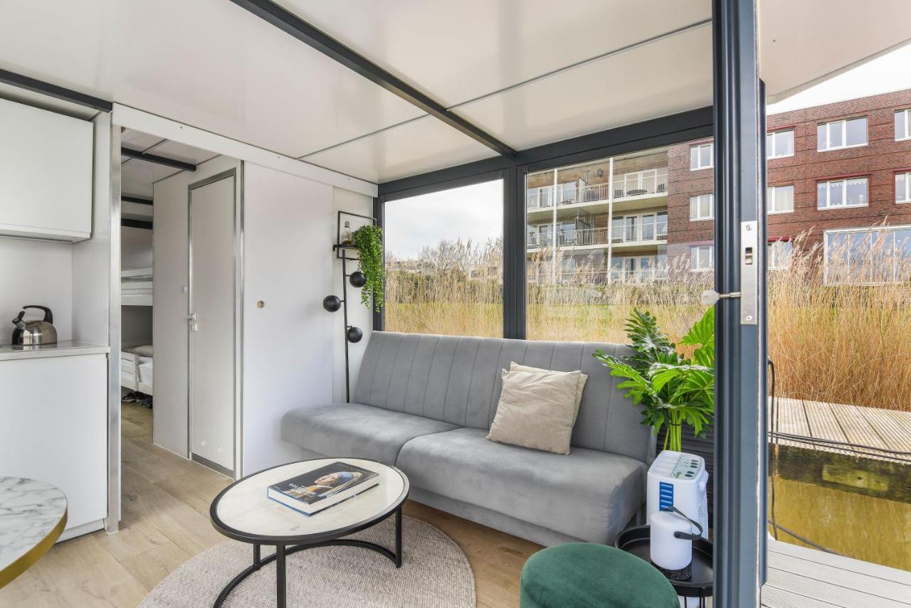 Cosy Tiny Houseboats Near Beach And Restaurants By Weltevreden Experience Zeewolde Buitenkant foto
